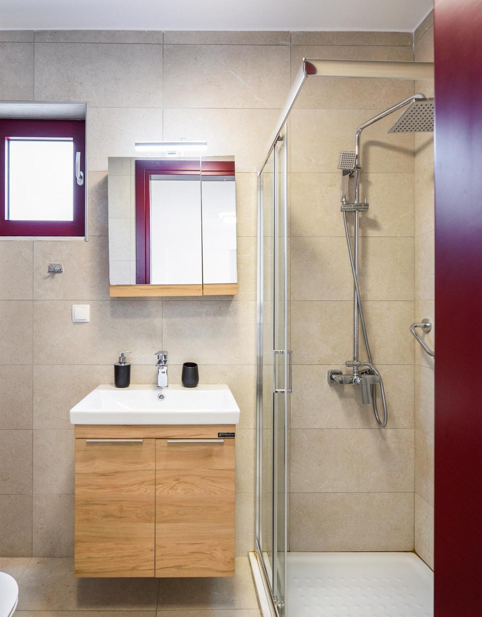 Elpiniki Luxury Rooms Nea Poteidaia Exterior foto